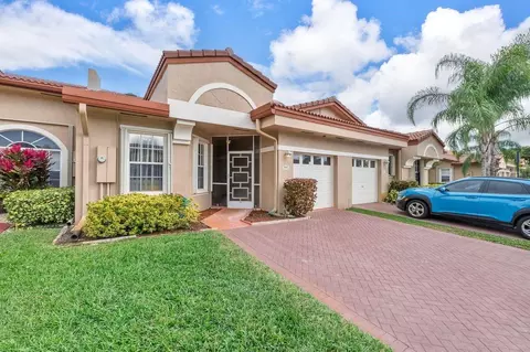 9805 Malvern Dr #9805, Tamarac, FL 33321