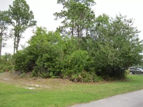 1261 SW Kapok Ave, Port St Lucie, FL 34953