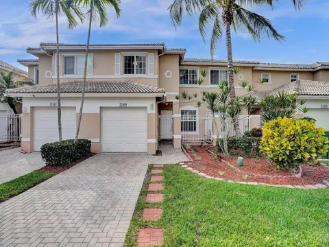 17009 NW 23rd, Pembroke Pines, FL 33028