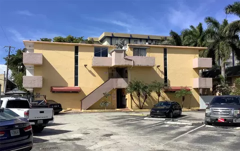 740 NW 45th Ave #G3, Miami, FL 33126