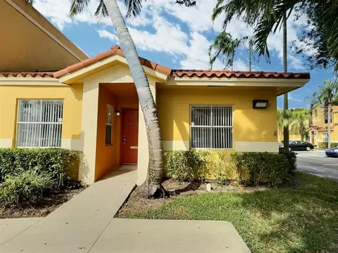 4001 NW 90th Ave #411, Sunrise, FL 33351