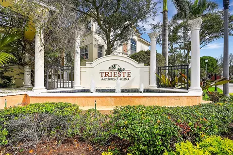 5630 NE Trieste Ter, Boca Raton, FL 33487