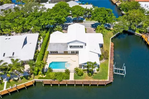 2 Compass Ln, Fort Lauderdale, FL 33308