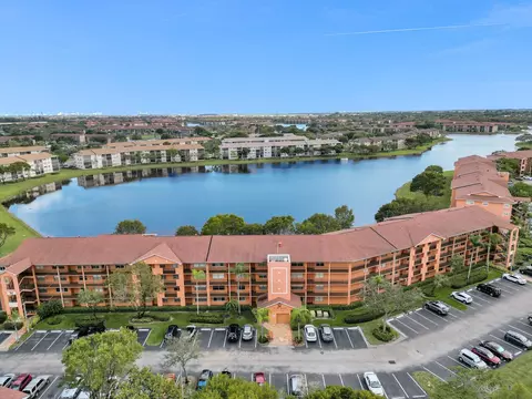 571 SW 141st #407N, Pembroke Pines, FL 33027