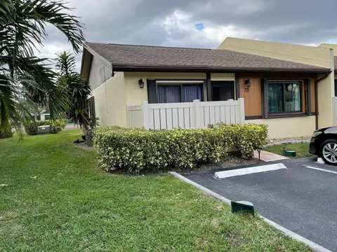 721 Banks #721, Margate, FL 33063