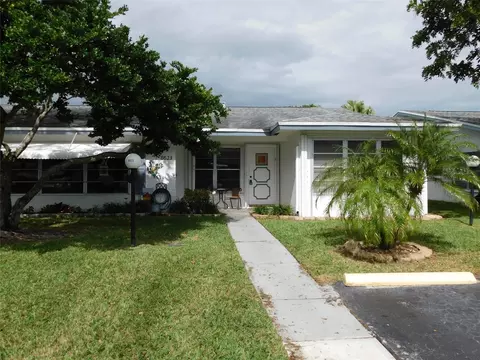 8621 NW 10th St #8621, Plantation, FL 33322