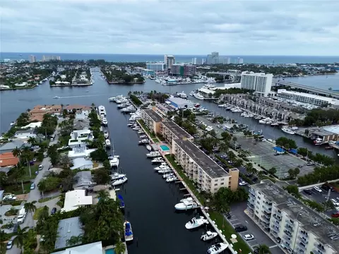 1777 SE 15th St #309, Fort Lauderdale, FL 33316