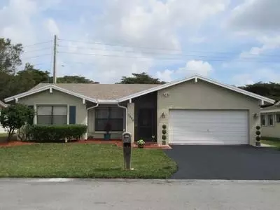 7520 NW 96 Te, Tamarac, FL 33321