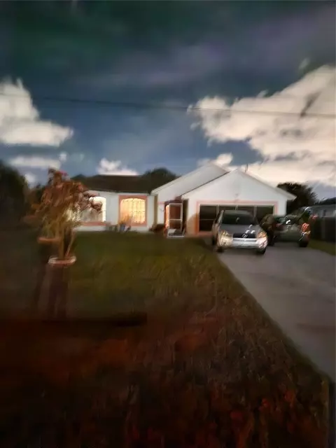 1894 SE Berkshire Blvd, Port Saint Lucie, FL 34952