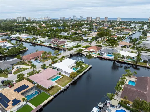 2830 NE 59th St, Fort Lauderdale, FL 33308