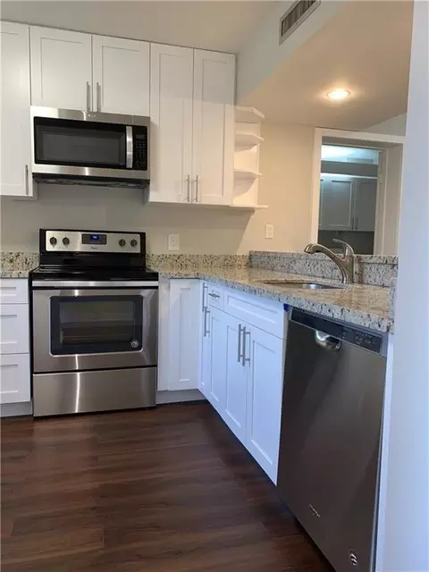 1719 Whitehall Dr #302, Davie, FL 33324