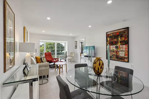 2709 Nassau Bnd #F2, Coconut Creek, FL 33066