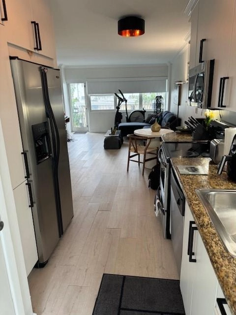 3250 NE 28th St Unit 311  