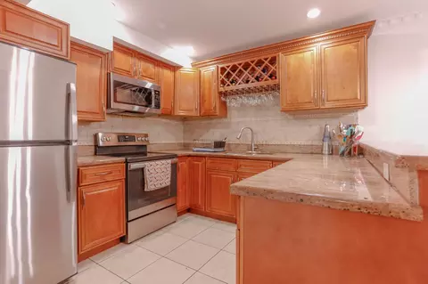 58 N Canterbury Ln #58, Tamarac, FL 33319