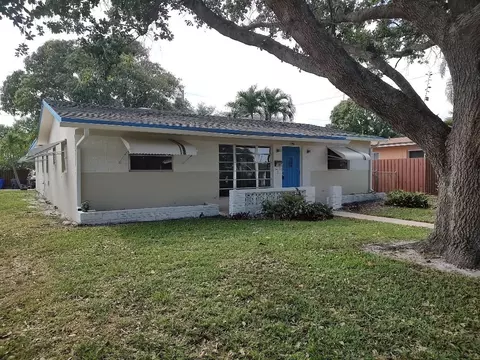 1908 N 36, Hollywood, FL 33021
