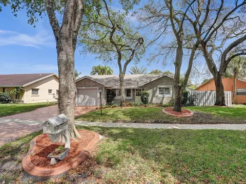 Undisclosed, Pembroke Pines, FL 33026