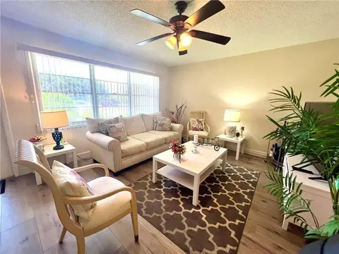 1063 Harwood #1063, Deerfield Beach, FL 33442