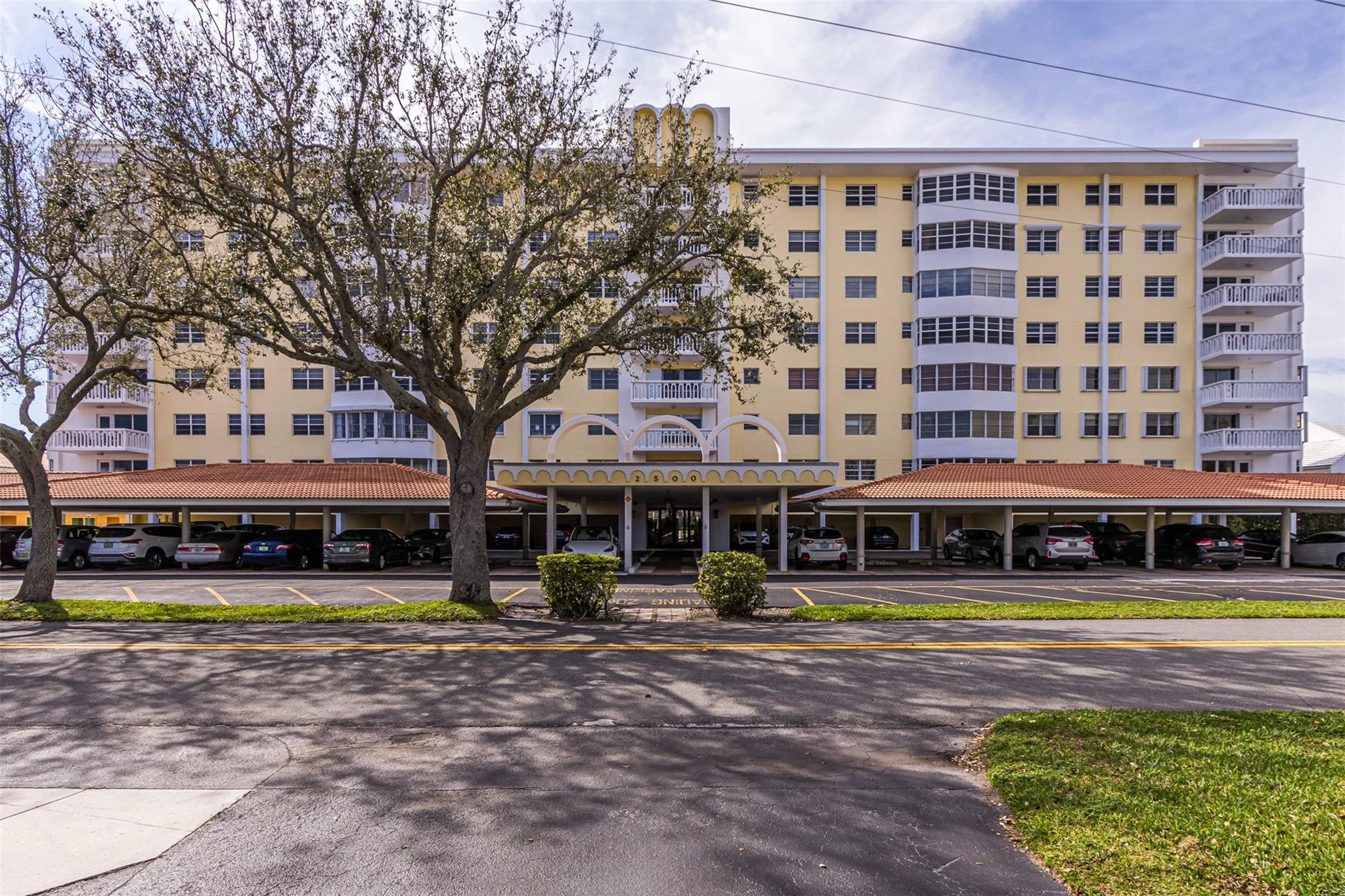 2500 NE 48th Ln Unit 609  