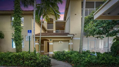 430 S S Park #3-303, Hollywood, FL 33021