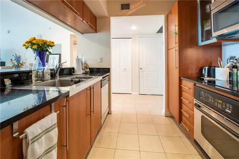 610 W Las Olas #1720N, Fort Lauderdale, FL 33312