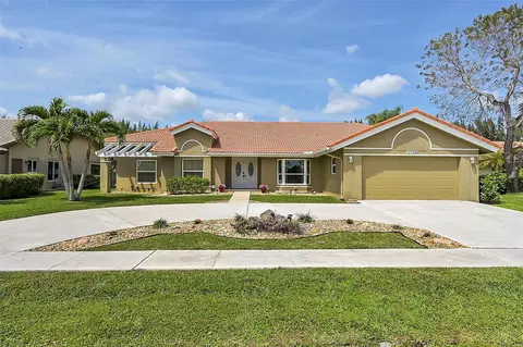 11760 Island Lakes Ln, Boca Raton, FL 33498