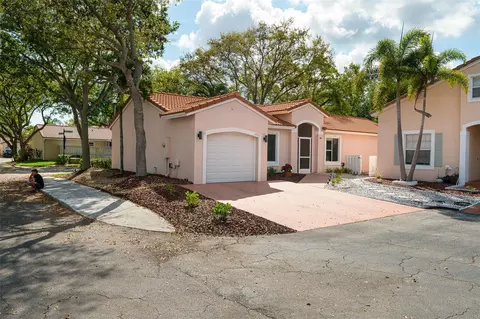 4256 NW 61st Ct, Coconut Creek, FL 33073