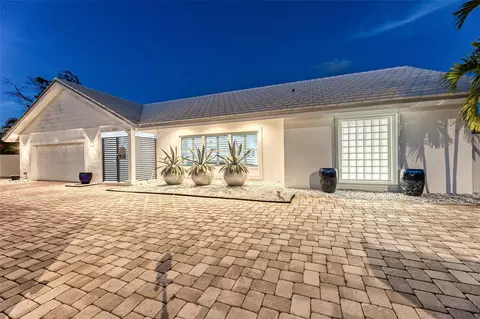 4420 NE 25th Ave, Fort Lauderdale, FL 33308
