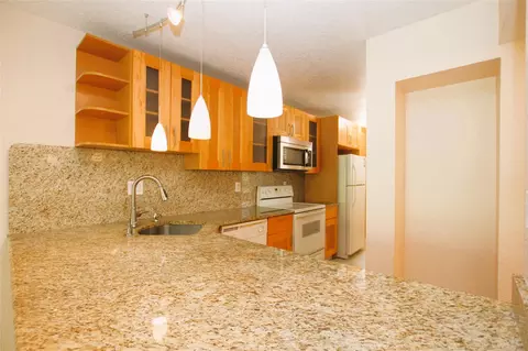 6800 Cypress Rd #507, Plantation, FL 33317