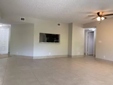 9877 Westview Dr #627, Coral Springs, FL 33076