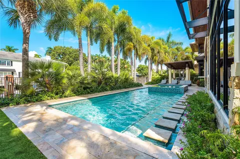 615 Royal Plaza Dr, Fort Lauderdale, FL 33301