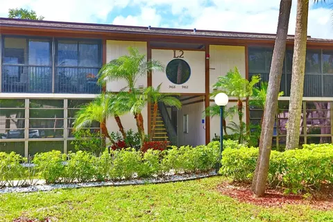 9474 S Belfort #206, Tamarac, FL 33321