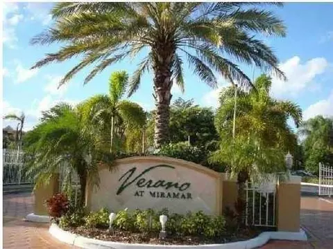 8112 SW 21st Ct #8112, Miramar, FL 33025