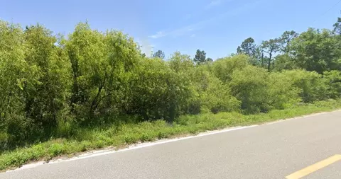 1111 Mcclellan Road Frostproof, Other City - In The State Of Florida, FL 33843