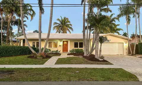 5860 NE 14th Way, Fort Lauderdale, FL 33334