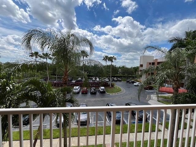 7725 Yardley Dr Unit 313  