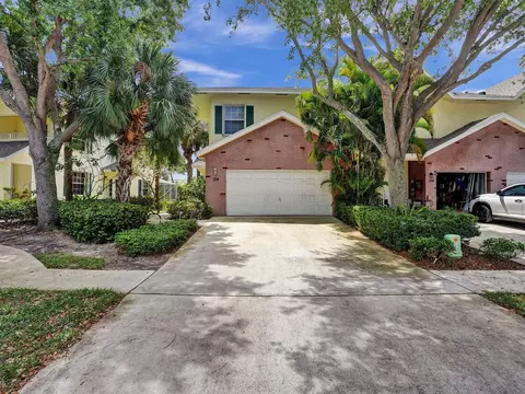 134 Spruce #134, Boynton Beach, FL 33426