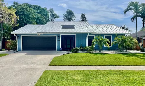 203 Bobwhite Rd, Royal Palm Beach, FL 33411