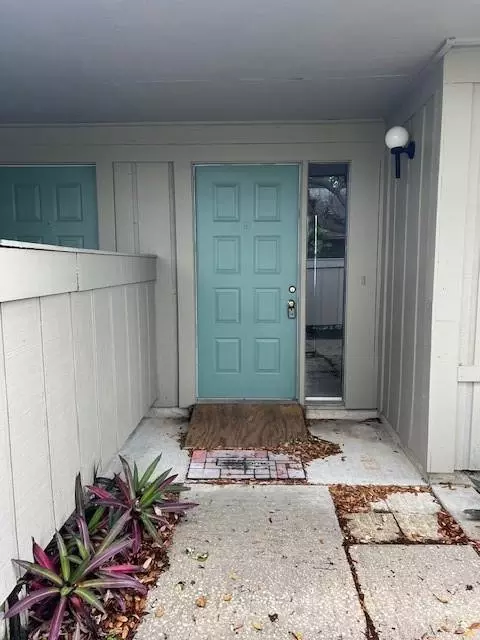 3909 NW Cinnamon Tree Cir #1, Jensen Beach, FL 34957