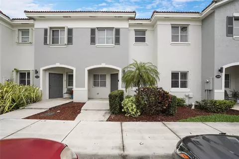 3055 SE 15th Ave, Homestead, FL 33035