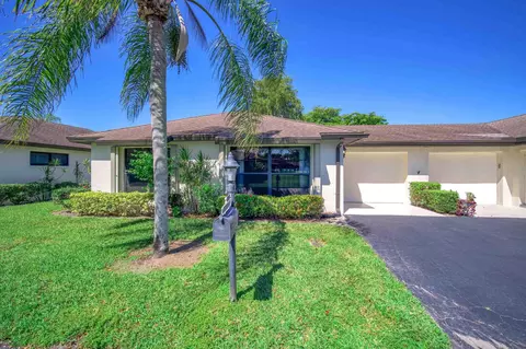 4697 Greentree Ter #A, Boynton Beach, FL 33436