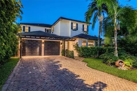 534 NE 8, Fort Lauderdale, FL 33301