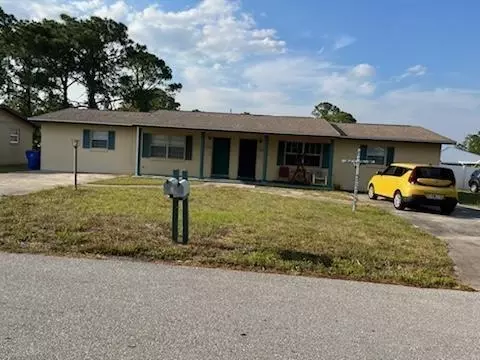 1928 Decatur St, Sebring, FL 33872