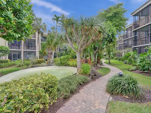 3605 S Ocean Blvd #126, Palm Beach, FL 33480