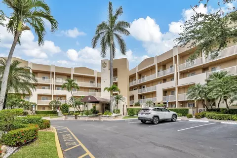 7835 Granville Dr #205, Tamarac, FL 33321