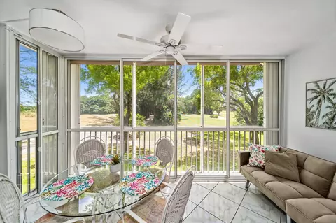3200 N Palm Aire Dr #210, Pompano Beach, FL 33069