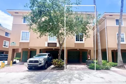 2831 NE 185th St #607, Aventura, FL 33180