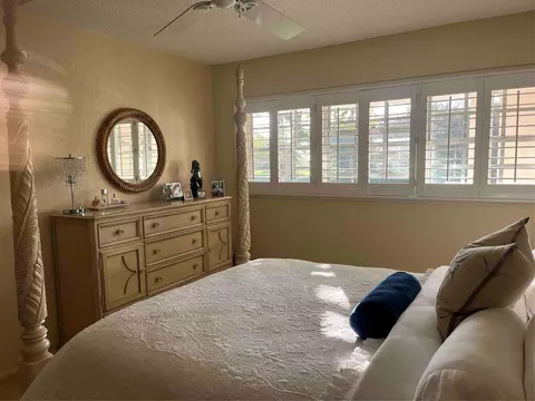 3250 N Palm Aire Dr #202, Pompano Beach, FL 33069