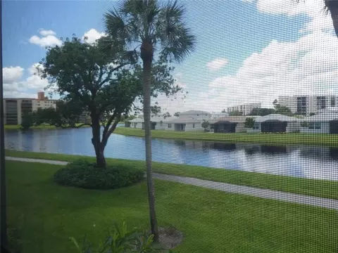 14747 Cumberland Dr #204, Delray Beach, FL 33446