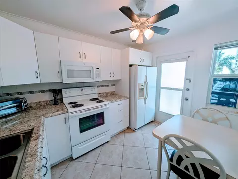 1893 S Ocean Dr #405, Hallandale Beach, FL 33009