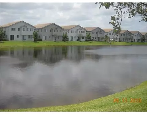 3158 Laurel Ridge Cir #3158, Riviera Beach, FL 33404